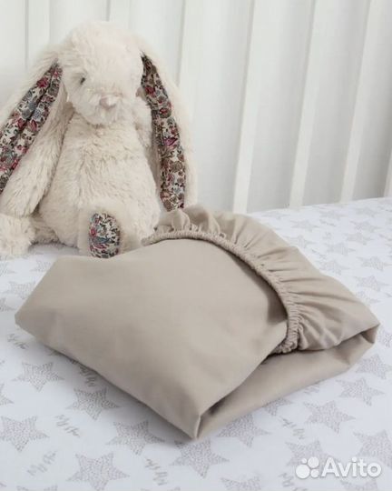 Простынь на резинке