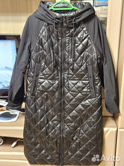 Продам пальто демисезонное