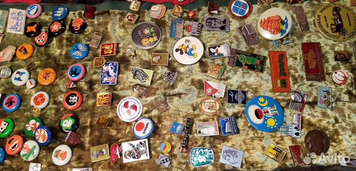 Ретро значки СССР