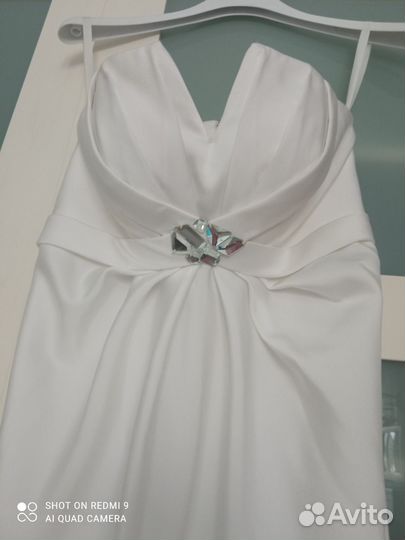 Платье свадебное,выпускное