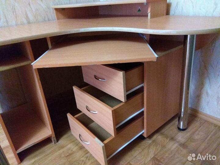 Компьютерный стол бу