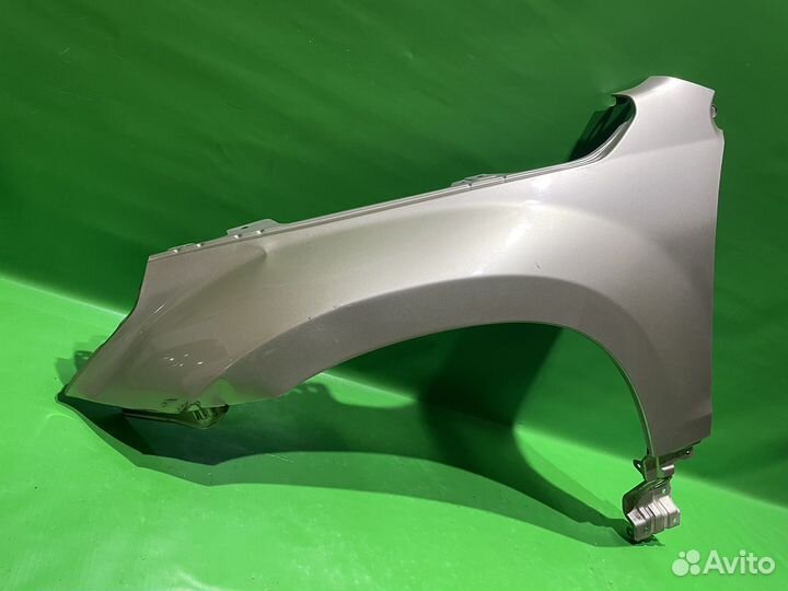 Крыло переднее левое Suzuki Grand Vitara 2005-2015