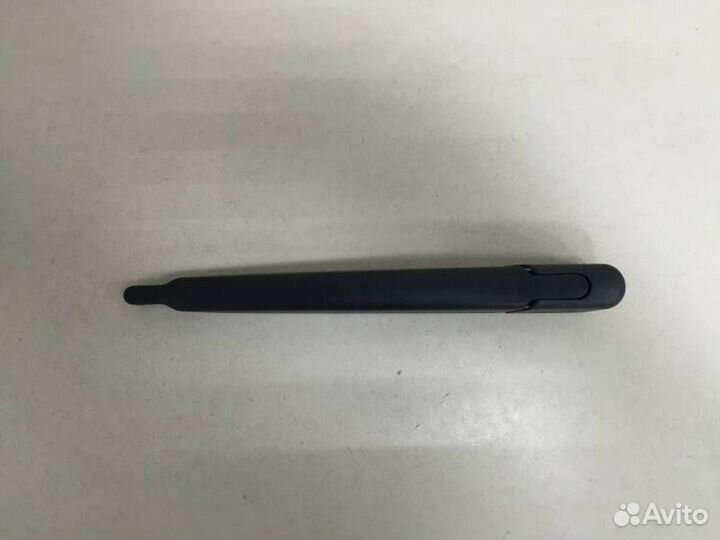 Поводок стеклоочистителя задний Nissan Qashqai J10