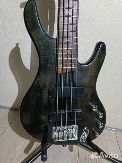 Бас гитара Ibanez ergodyne edb 405 пятиструнная
