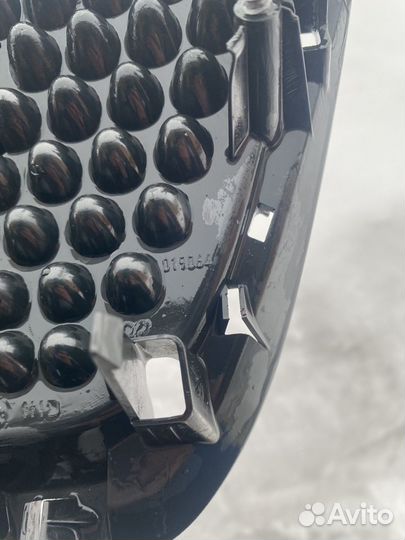 Значок шильдик эмблема Peugeot