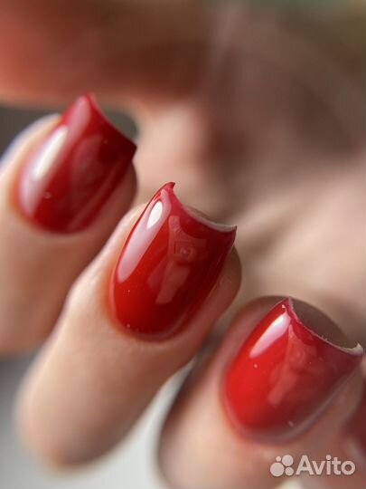 Мастер маникюра и педикюра (маникюр) металлург