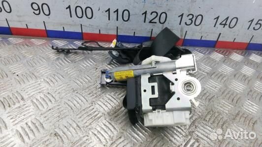 Ремень безопасности с пиропатроном сиденья передне