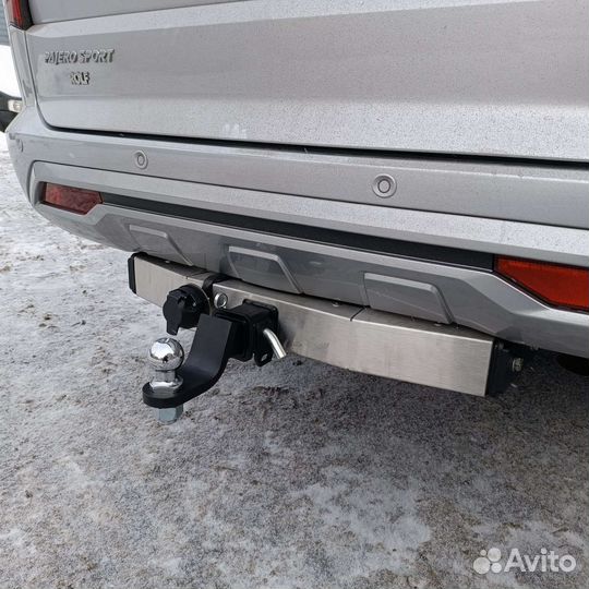 Фаркоп на Mitsubishi Pajero Sport 2021