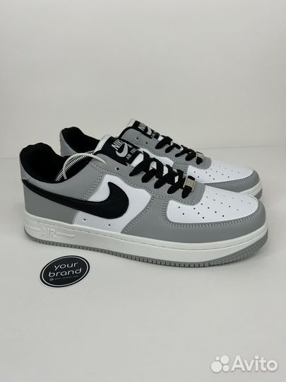 Кроссовки Nike Air Force 1