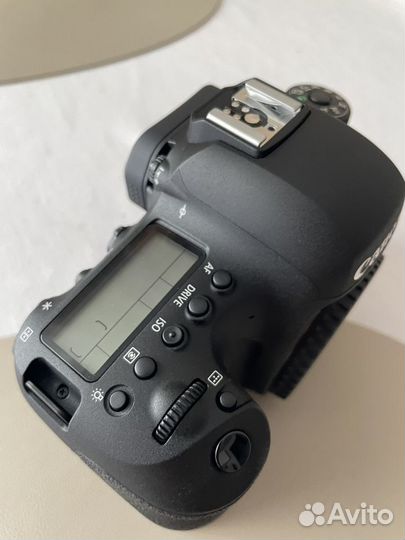 Canon EOS 6D Mark II Body Black