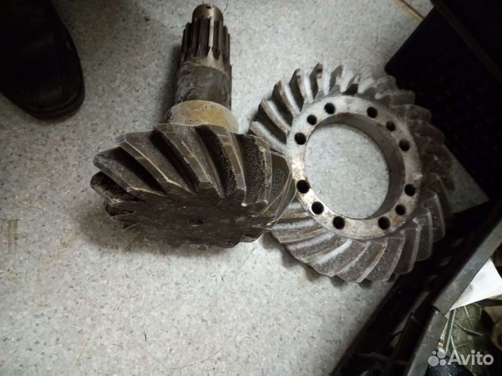 Главная пара заднего редуктора маз 15 *25 зуб