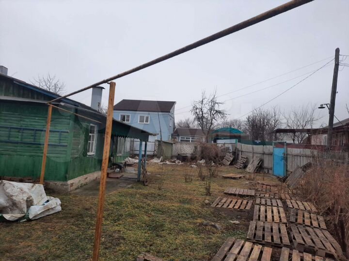 Дом 32 м² на участке 6 сот.