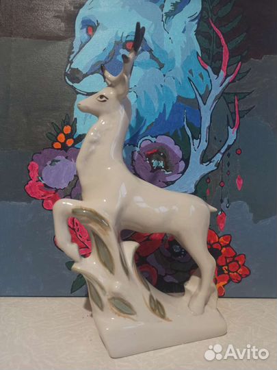Фарфоровый олень