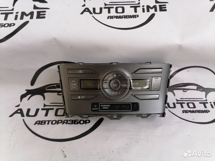 Блок управления климатом auris