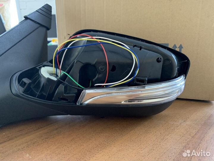 Зеркало з/вида левое Solaris