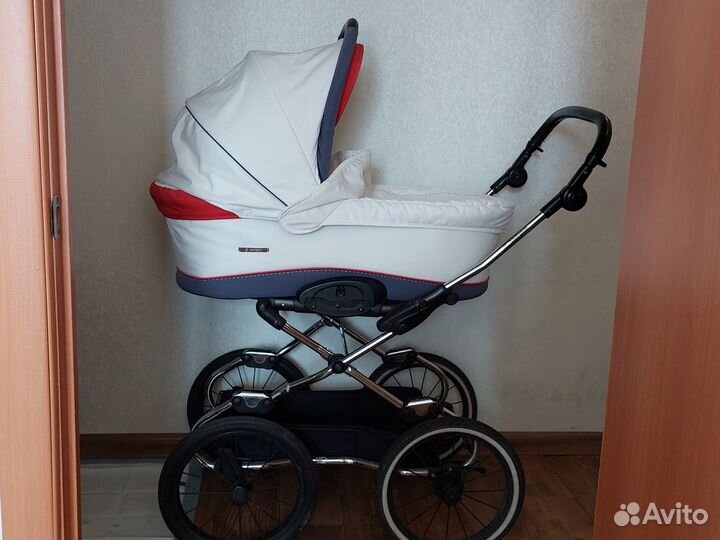 Детская коляска люлька Navington - вездеход