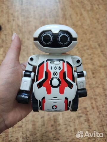 Робот Мэйз Брейкер красный