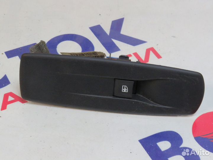 Блок управления стеклоподъемниками renault megane