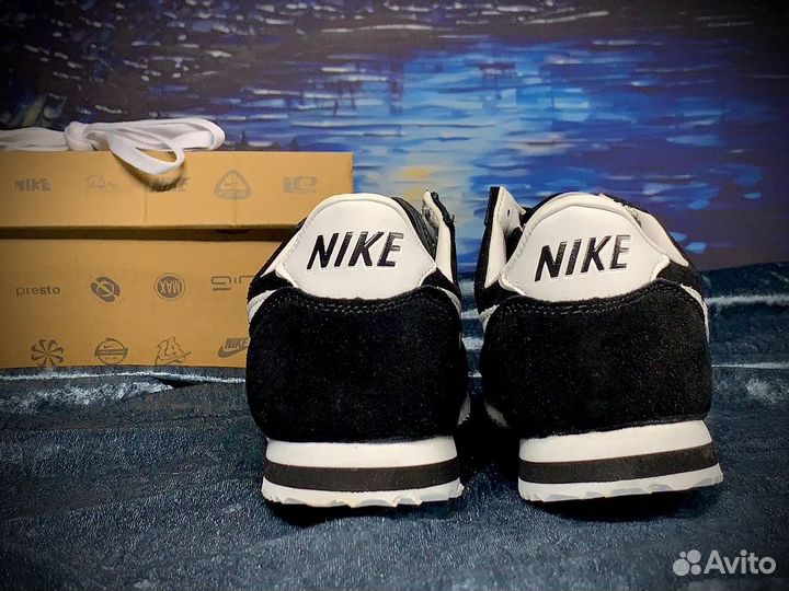 Кроссовки Nike Cortez