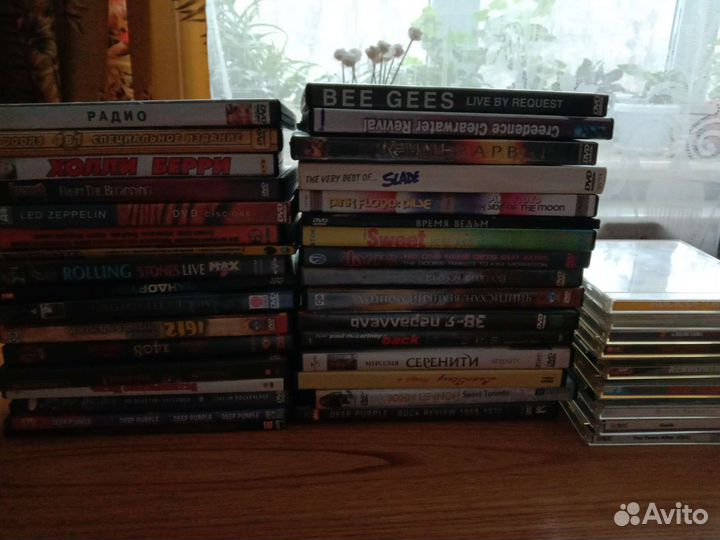 Двд диски с фильмами и музыка