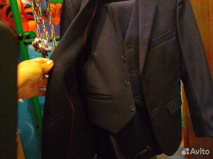 Брючный костюм