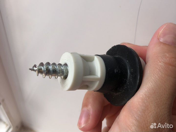 Транспортировочные болты от стиральной машины