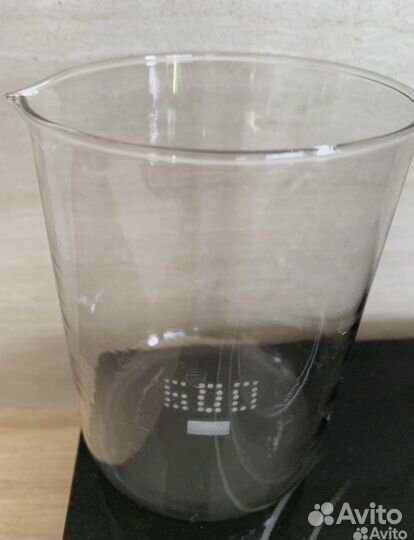 Лабораторная посуда. Колбы; Стаканы; Воронки