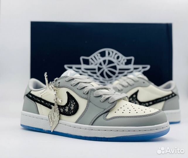 Кроссовки Nike air jordan 1 low dior