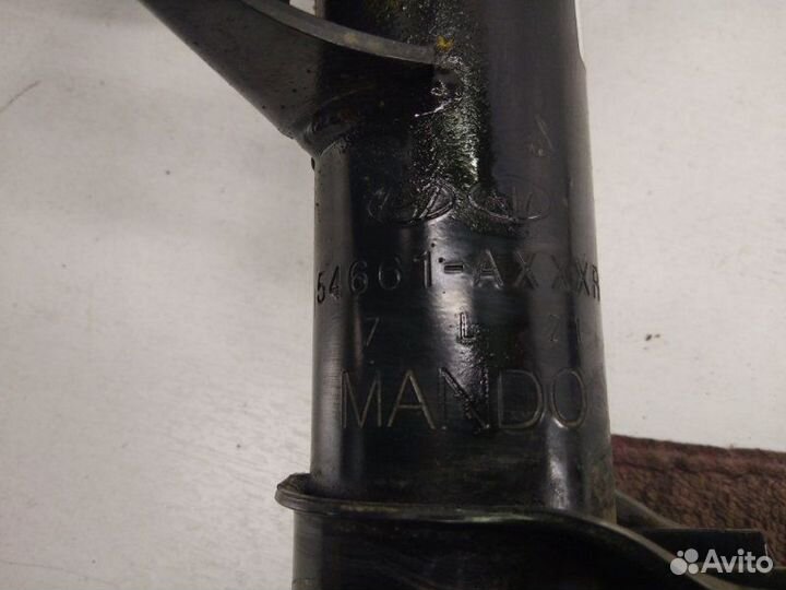 Амортизатор передний правый Kia Ceed 2012