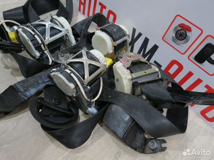 Ремень безопасности Volkswagen Passat B6