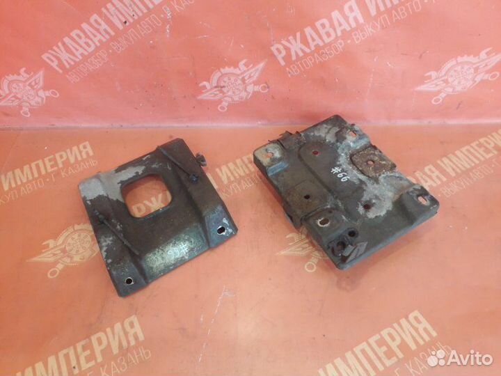 Площадка акб аккумулятора Лада Калина 1 хэтчбек 1