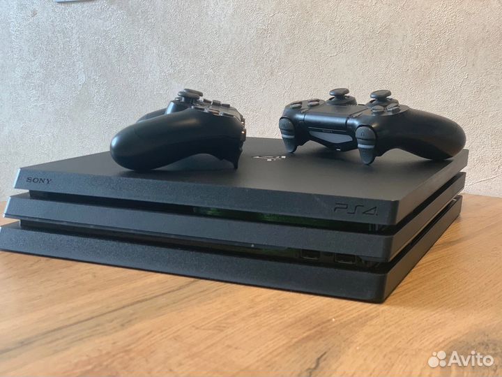 Sony PS4 pro 1tb