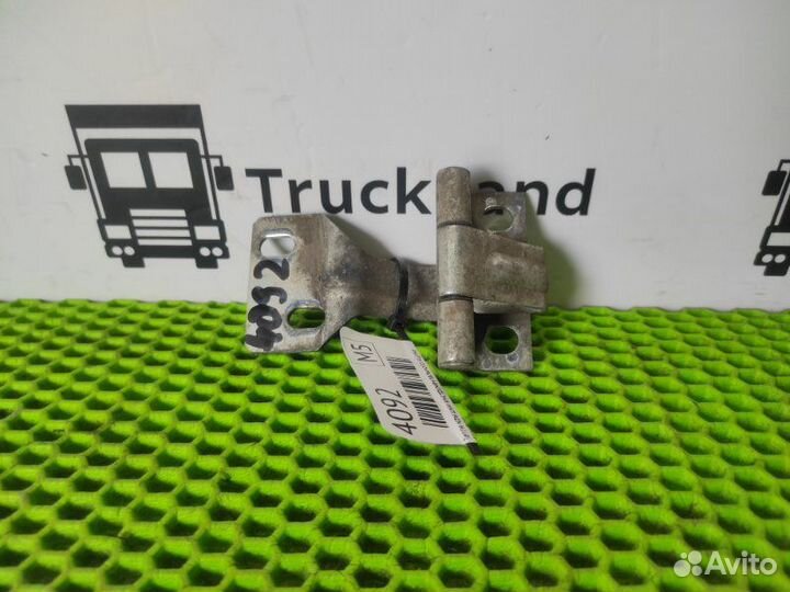 Петля крышки инструментального ящика Man Tgx