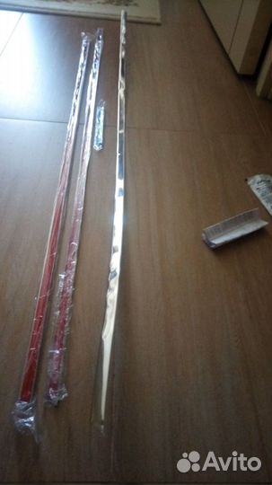 Нижние молдинги на стёкла Volkswagen Jetta, 2014 г