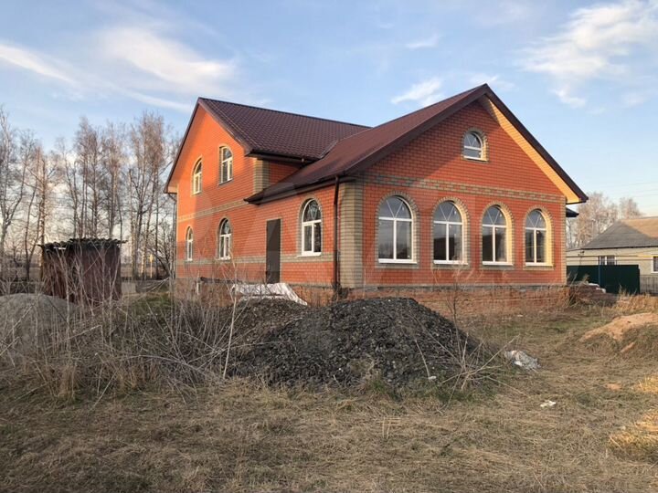 Дом 300 м² на участке 15 сот.