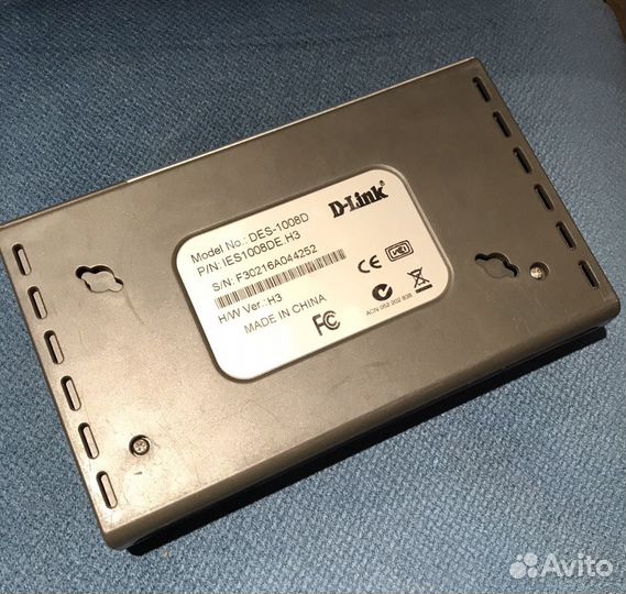 Коммутатор D-link DES-1008D