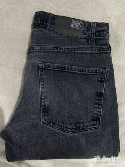 Джинсы мужские Bershka