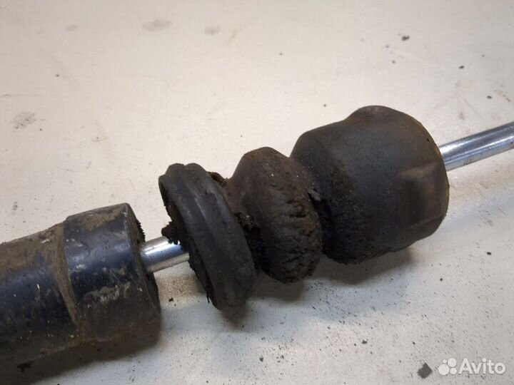 Амортизатор подвески Volkswagen Polo, 2010