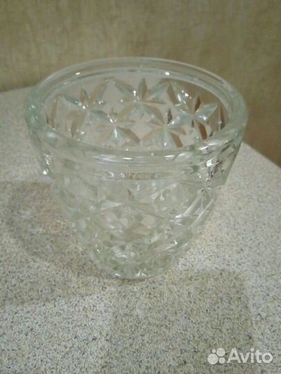 Конфетница хрустальная