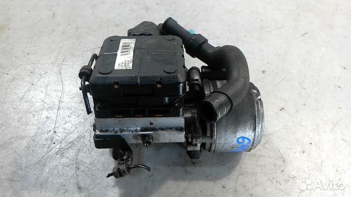 Насос гидроподвески на Citroen C5 2006г