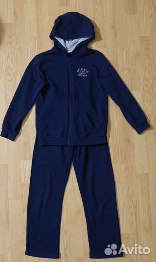 Спортивный костюм для мальчика 140-146