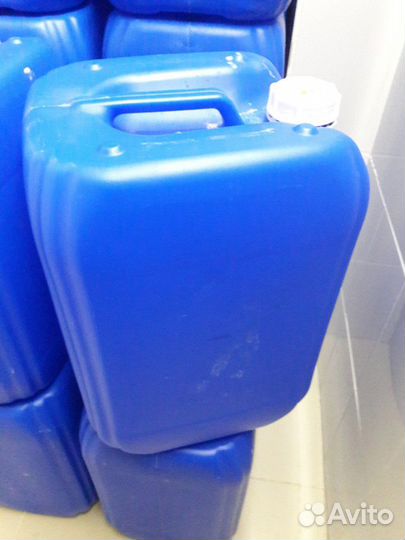 Канистры пластиковые
