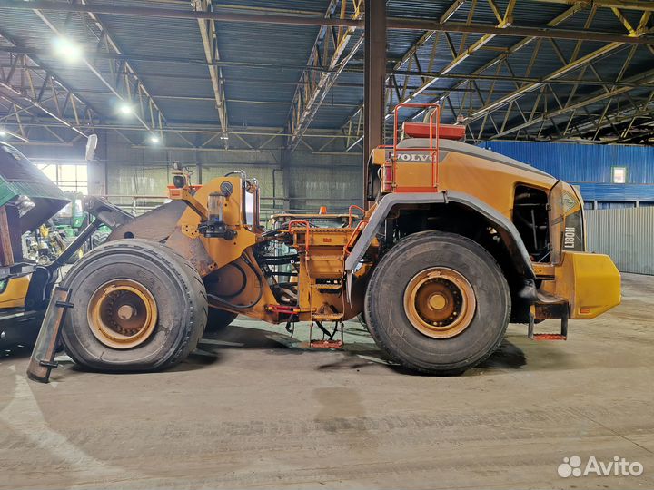 Фронтальный погрузчик Volvo L180H, 2016