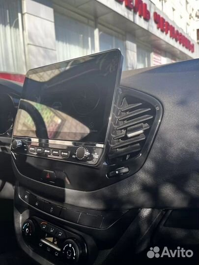 Магнитола LADA Vesta XY Auto