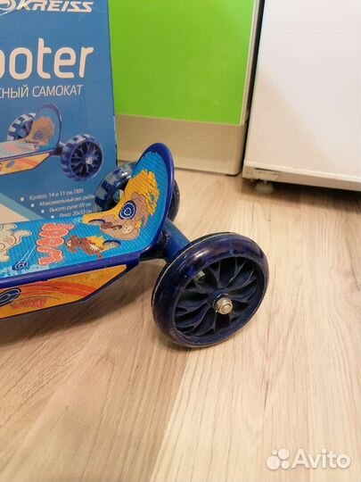 Самокат детский трехколесный