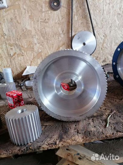 Редуктор для аэролодки, шкивы зубчатые