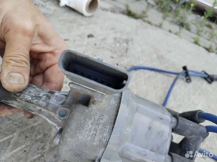 Трамблёр форд аэростар/Ford aerostar 3l