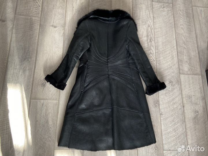 Дубленка р. 42