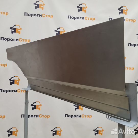 Карман выше молдинга левый MB Sprinter 906 maxi