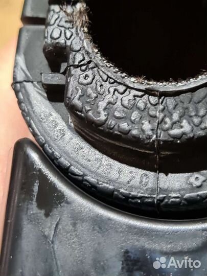 Втулка переднего стабилизатора Toyota Camry V70